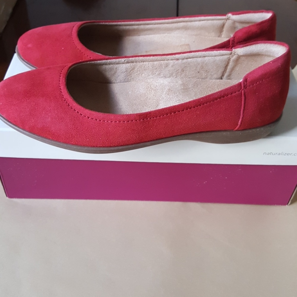 09:08 - Naturalizer Red Flats
